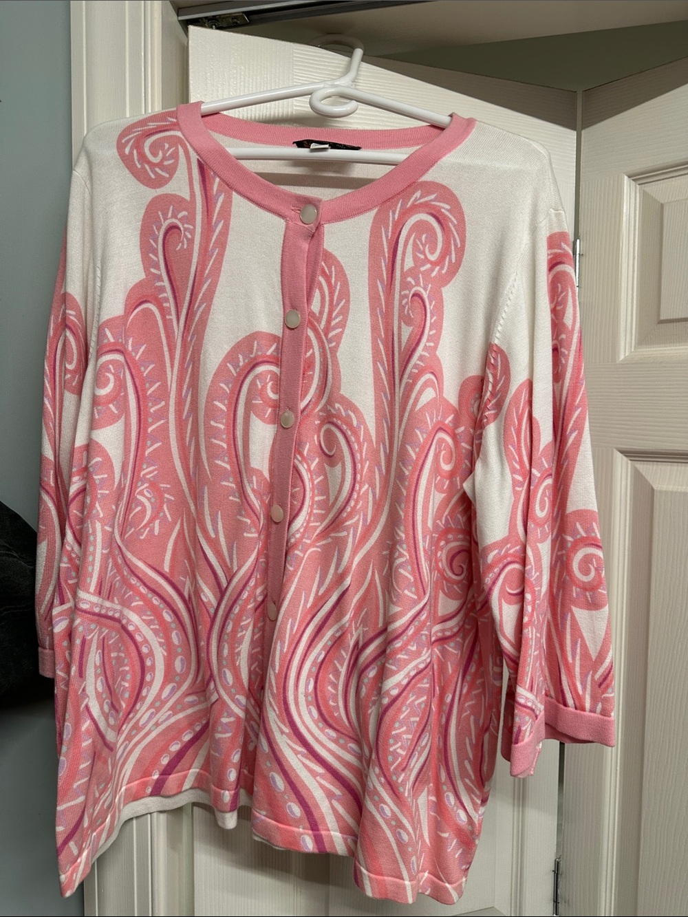 Bob Mackie Pink and White Scroll-Print Button Cardigan